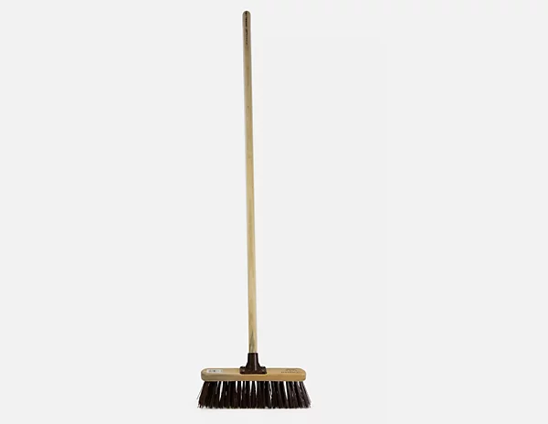  Outdoor Sweeping Brush Broom.