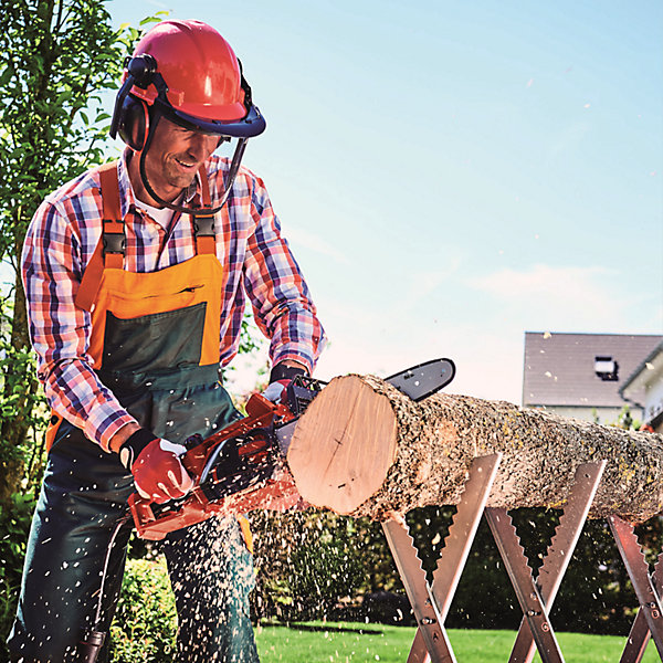 Einhell Electric Chainsaw.