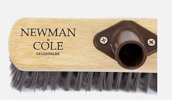  Outdoor Sweeping Brush Broom.