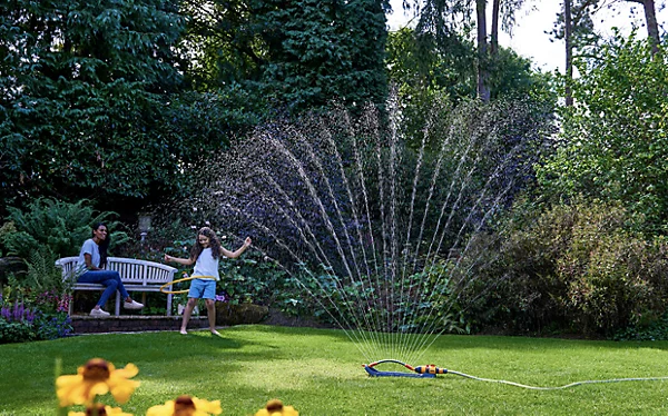 Garden Sprinkler.