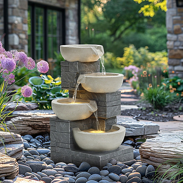 4-Tier Water Fountain.