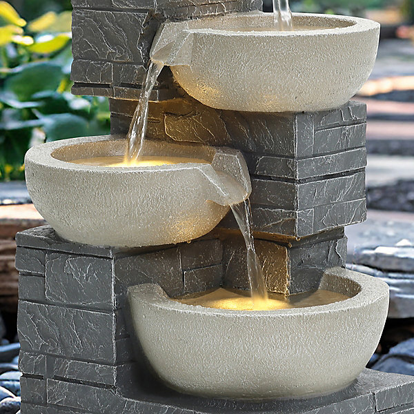 4-Tier Water Fountain.
