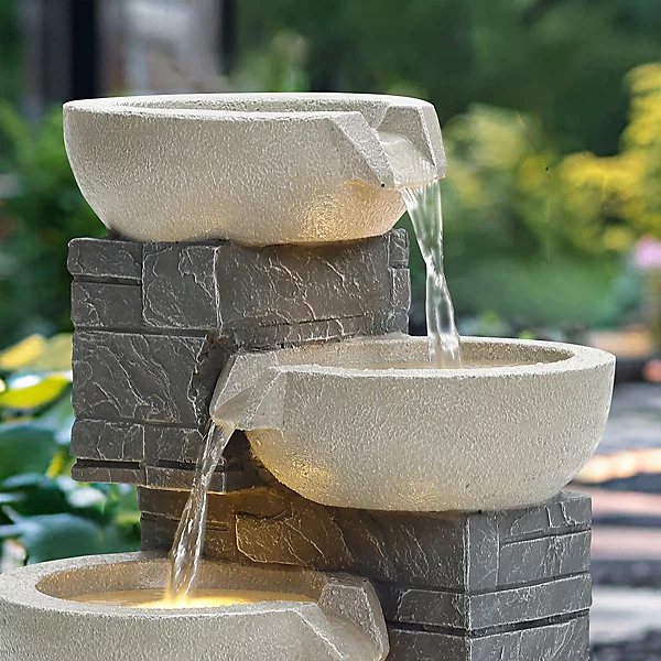 4-Tier Water Fountain.